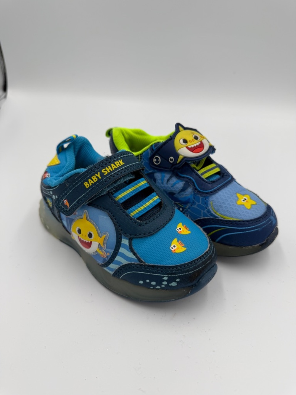 Baby Shark Toddler Boys 8 Blue & Yellow Toddler Sneakers Shoes